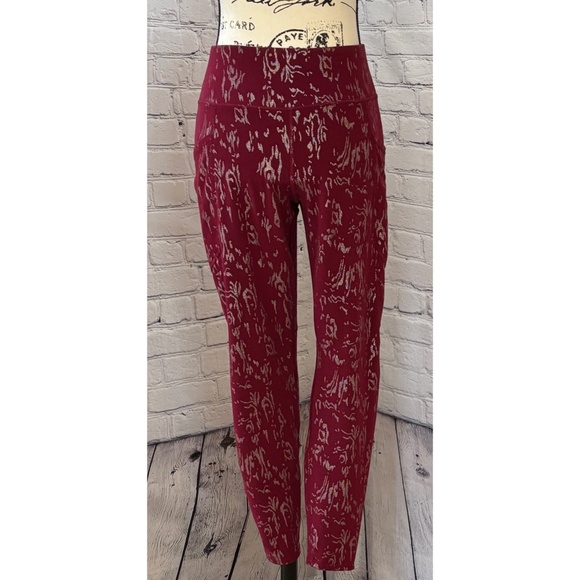 Avia Women’s High Waist Fashion Performance Leggings (Size M) - Picture 1 of 9
